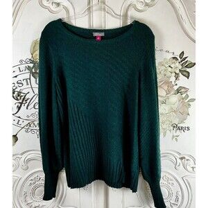 Vince Camuto Women's Green Lightweight Round Neck Sweater, Size M